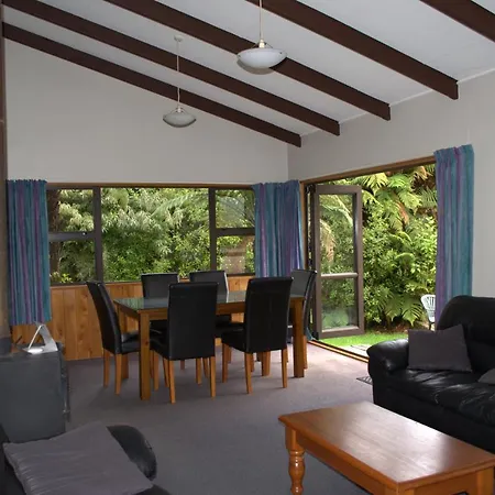 Central & Relaxing Franz Josef Exterior photo